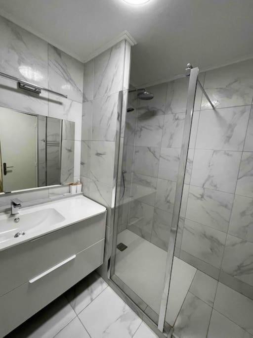 3 Pieces Apartment A Juan-Les-Pins 昂蒂布 外观 照片